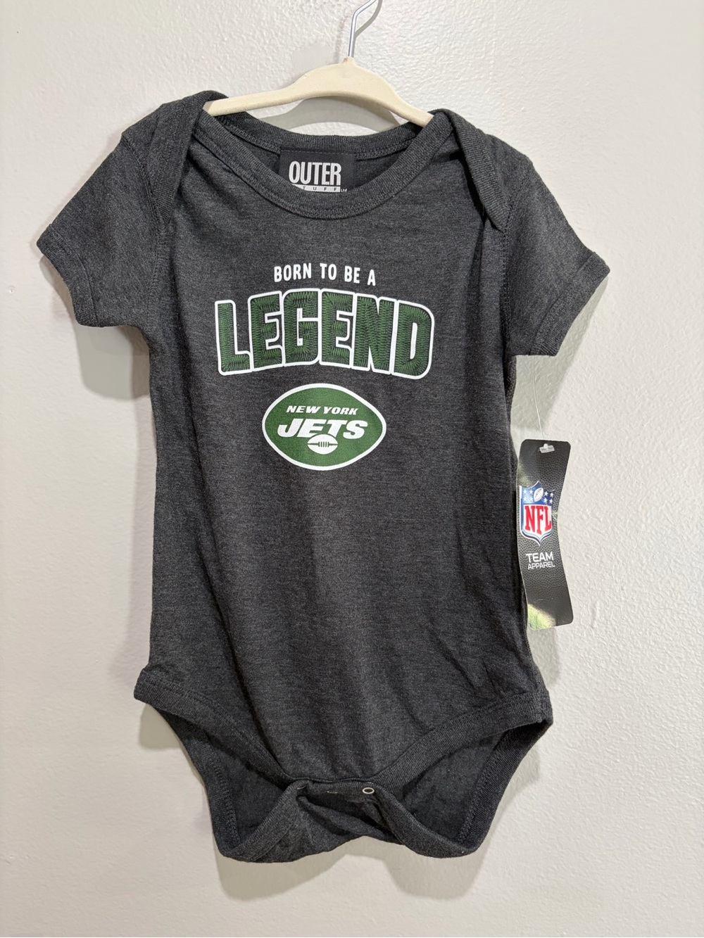 NWT - Outer NFL New York Jets "Born to Be a Legend" Onesie 24 months